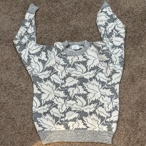 Dior Gray and White Leaf Pattern Sweater